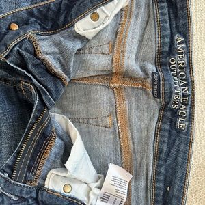 American Eagle Super Stretch
